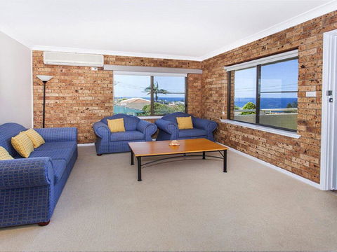 Kiaram A - Tingira Crescent - Accommodation Redcliffe 2