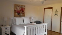 Book Kincumber Accommodation Vacations Accommodation Redcliffe Accommodation Redcliffe