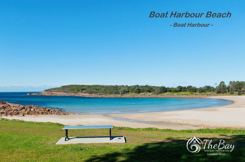 Kingsley Beach House - Boat Harbour - Accommodation Redcliffe 1
