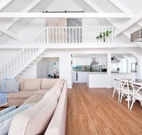 Kingsley Beach House - Boat Harbour - Accommodation Redcliffe
