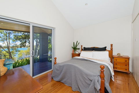 Kingspoint Resort - Accommodation Redcliffe 1