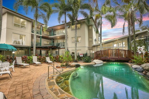 Koala Court Holiday Apartments - Accommodation Redcliffe 0