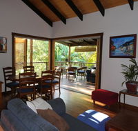 Kookaburra Cottage at Uralba Eco Cottages - Accommodation Redcliffe