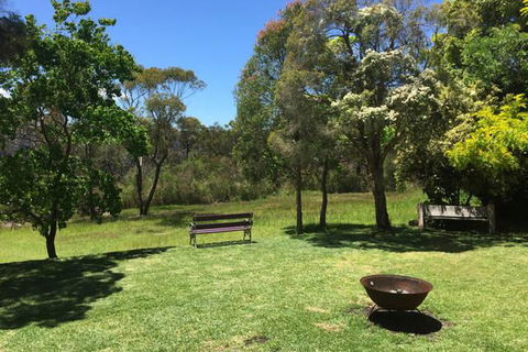 Kookaburra Retreat - Accommodation Redcliffe 1