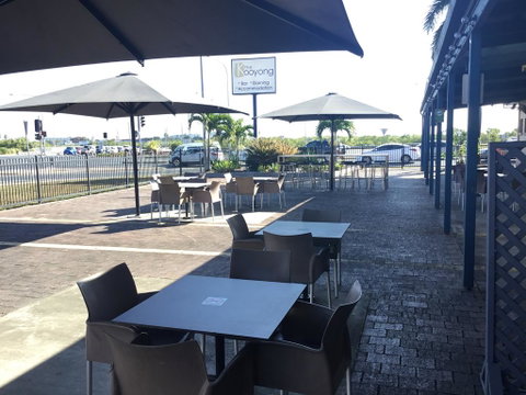 Kooyong Hotel - Accommodation Redcliffe 2