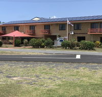 Kurrimine Beach Motel - Accommodation Redcliffe