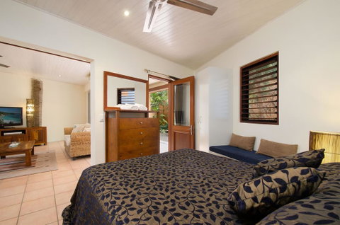 L'Auberge @ Noosa - Accommodation Redcliffe 3