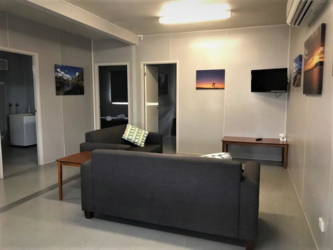 Lake Callide Retreat - Accommodation Redcliffe 1