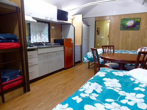 Lake Eacham Tourist Park & Cabins - Accommodation Redcliffe 0