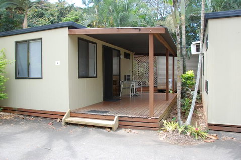 Lake Placid Tourist Park - Accommodation Redcliffe 1