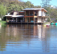 Lakeside Lodge Armidale - Accommodation Redcliffe
