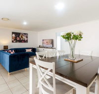 Large Executive and Family Home - Flinders View - Accommodation Redcliffe