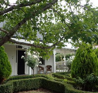 Lauristina Guest House - Accommodation Redcliffe