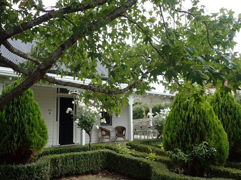 Lauristina Guest House - Accommodation Redcliffe 0