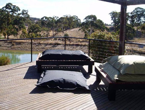 Lavandula Country House - Accommodation Redcliffe 3