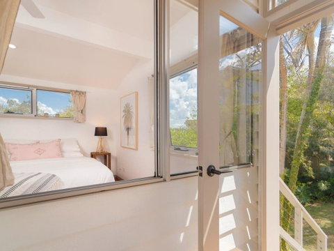 Lighthouse Landing - Accommodation Redcliffe 3