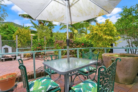Lilybank Guest House - Accommodation Redcliffe 1
