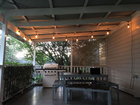 Linda's Cottage @ The Hunter - Accommodation Redcliffe 3