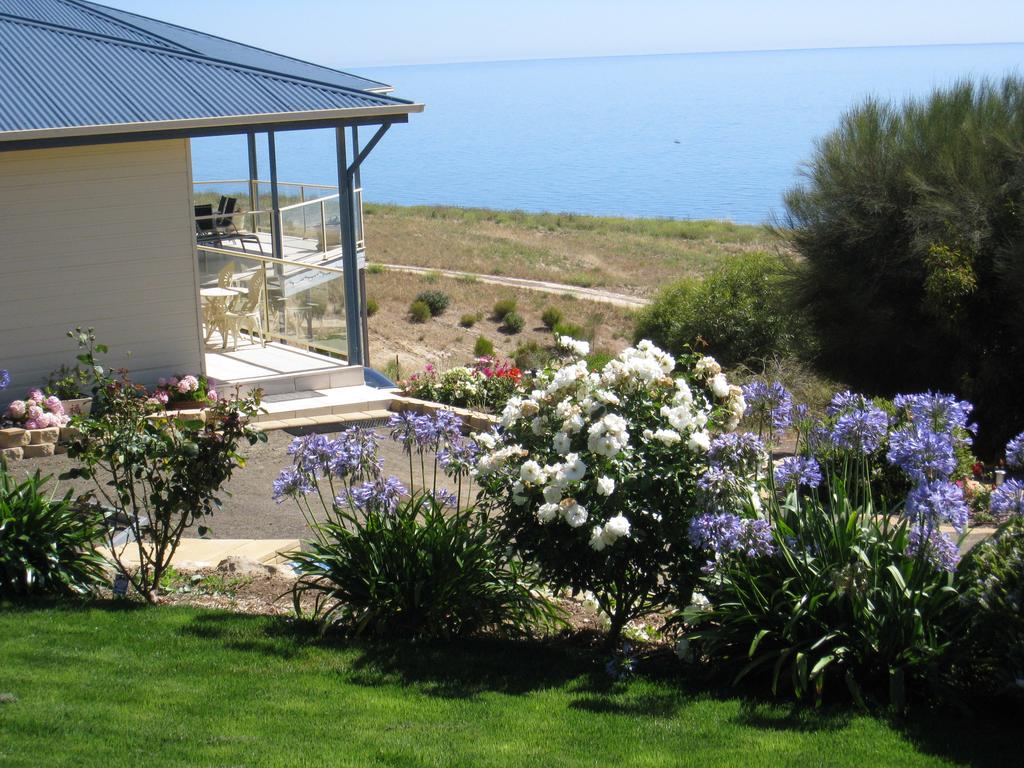 Browns Beach SA Accommodation Redcliffe