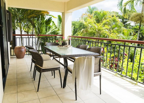 Luxury 3 BDR Apartment Near Beautiful Esplanade - Accommodation Redcliffe 2