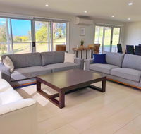 Luxury 3BR Home with KING Bed Metung - Accommodation Redcliffe