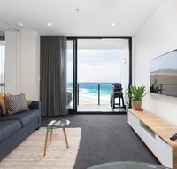 Luxury Beachfront Apartment In Newcastle - Accommodation Redcliffe