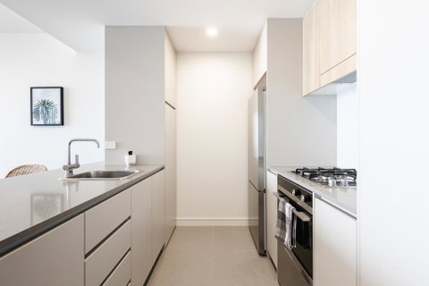 Luxury Beachfront Apartment In Newcastle - Accommodation Redcliffe 1