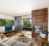 Luxury Hinterland Retreat - Family Suite with Hinterland and Ocean Views - Accommodation Redcliffe