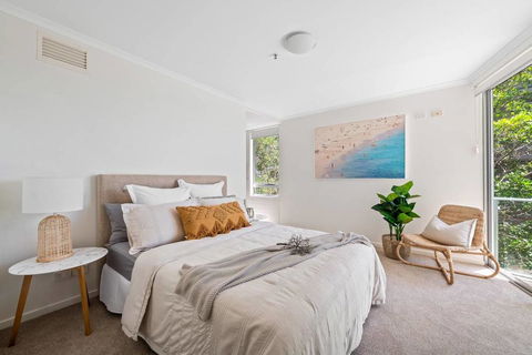Luxury Waterfront Maroochydore Free Wine Netflix Parking - Accommodation Redcliffe 1