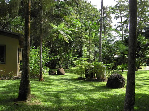 Lync Haven Rainforest Retreat - Accommodation Redcliffe 3