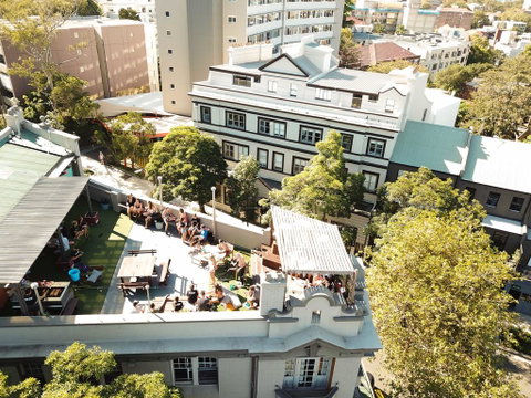 Mad Monkey Backpackers Bayswater - Accommodation Redcliffe 0