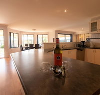 Madora Bay Beach House - Accommodation Redcliffe