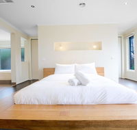 Magnificent lux stayMont Albert 4BR/WIFI/Garage - Accommodation Redcliffe