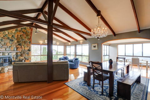Magnolia - Accommodation Redcliffe 0