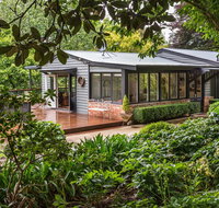 Magnolias on Mernda - Accommodation Redcliffe