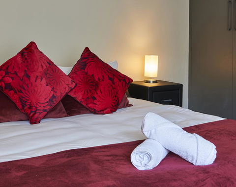 Malvern East & Urban Forest, Walk To Chadstone Shopping Center, Close To Monash Univercity - Accommodation Redcliffe 1