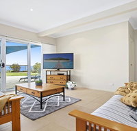 Mamorhomy - beachfront spacious apartment - Accommodation Redcliffe