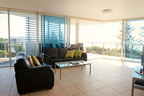 Manta Bargara - Accommodation Redcliffe 2