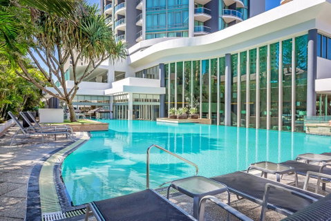 Mantra Legends Hotel - Accommodation Redcliffe 0