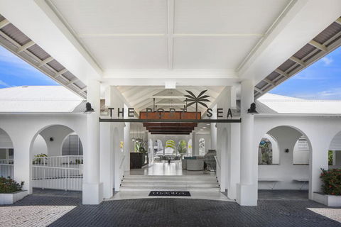 Mantra PortSea - Accommodation Redcliffe 3