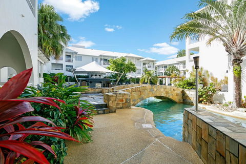 Mantra PortSea - Accommodation Redcliffe 0