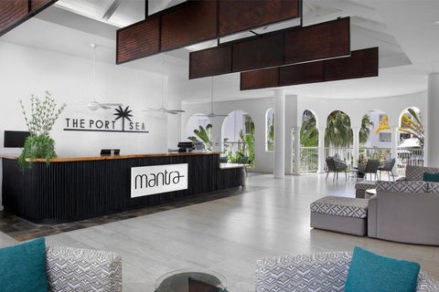 Mantra PortSea - Accommodation Redcliffe 2
