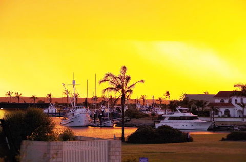 Marina Park View - Accommodation Redcliffe 0