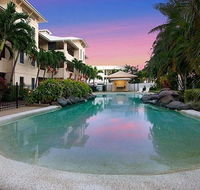 Marina View Apartment - Walk to the Strand - Accommodation Redcliffe