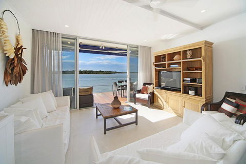 Mariner Point U2 - Accommodation Redcliffe 2