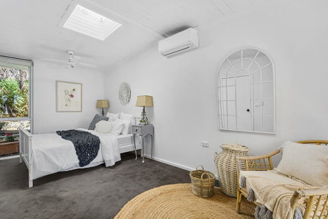 MARTHA COTTAGE - MT MARTHA - Accommodation Redcliffe 3