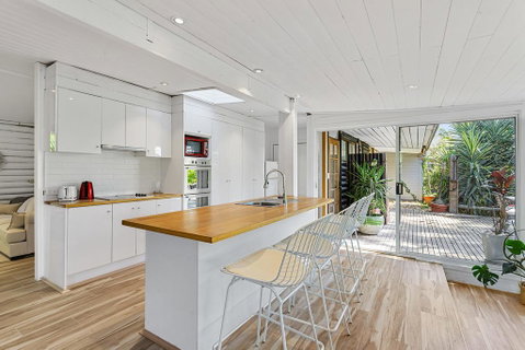 MARTHA COTTAGE - MT MARTHA - Accommodation Redcliffe 2