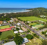 Marvell House - Accommodation Redcliffe