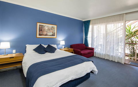 MAS Country Riverboat Lodge Motor Inn - Accommodation Redcliffe 1