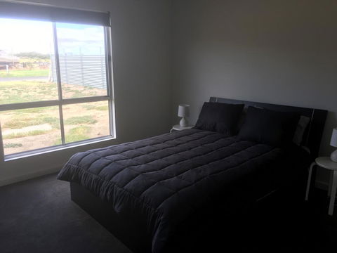 Matts River Rest - Accommodation Redcliffe 3